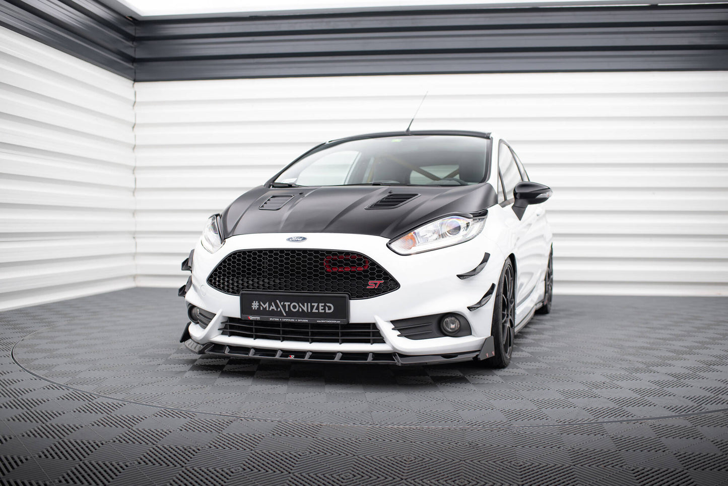 Front splitter v.6 + flaps ford fiesta st mk7 facelift