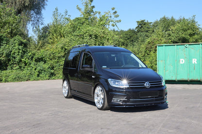 Front halkeaa Volkswagen Caddy Mk. 4