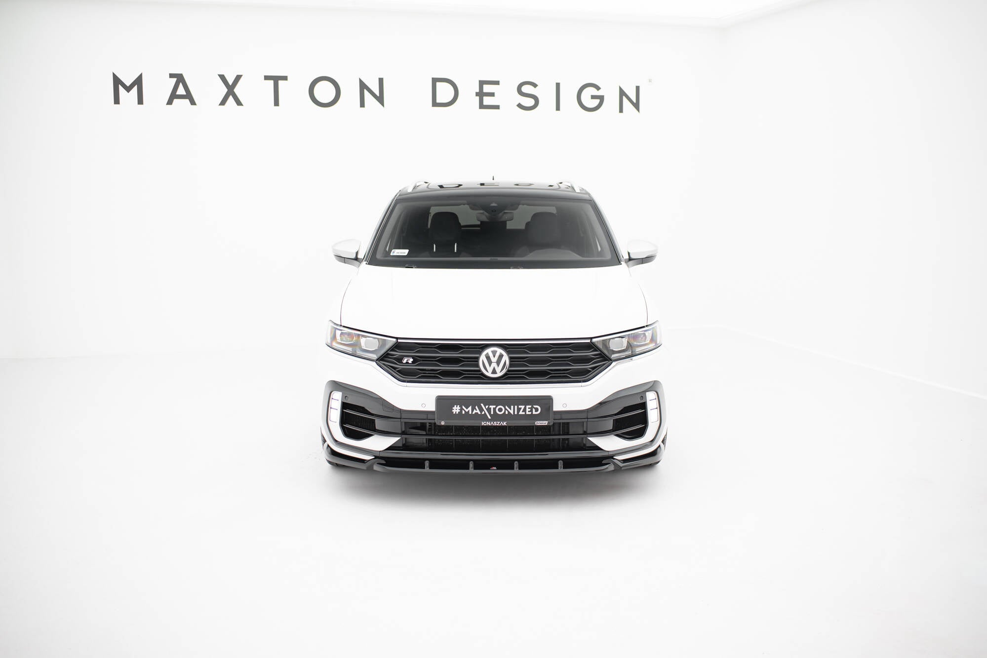 Front splits Volkswagen T-Roc R MK1