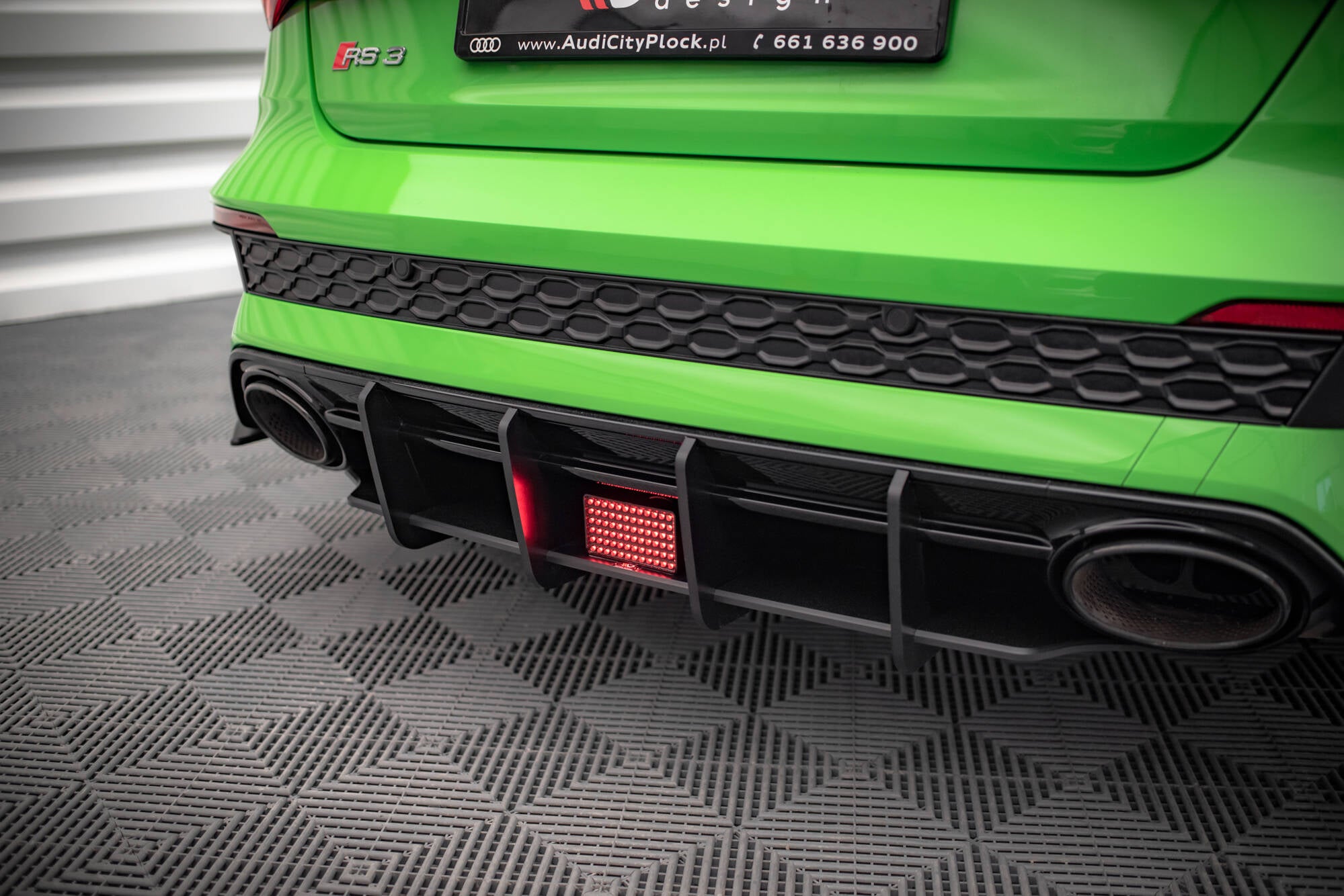 Led stop light audi rs3 sedan 8y