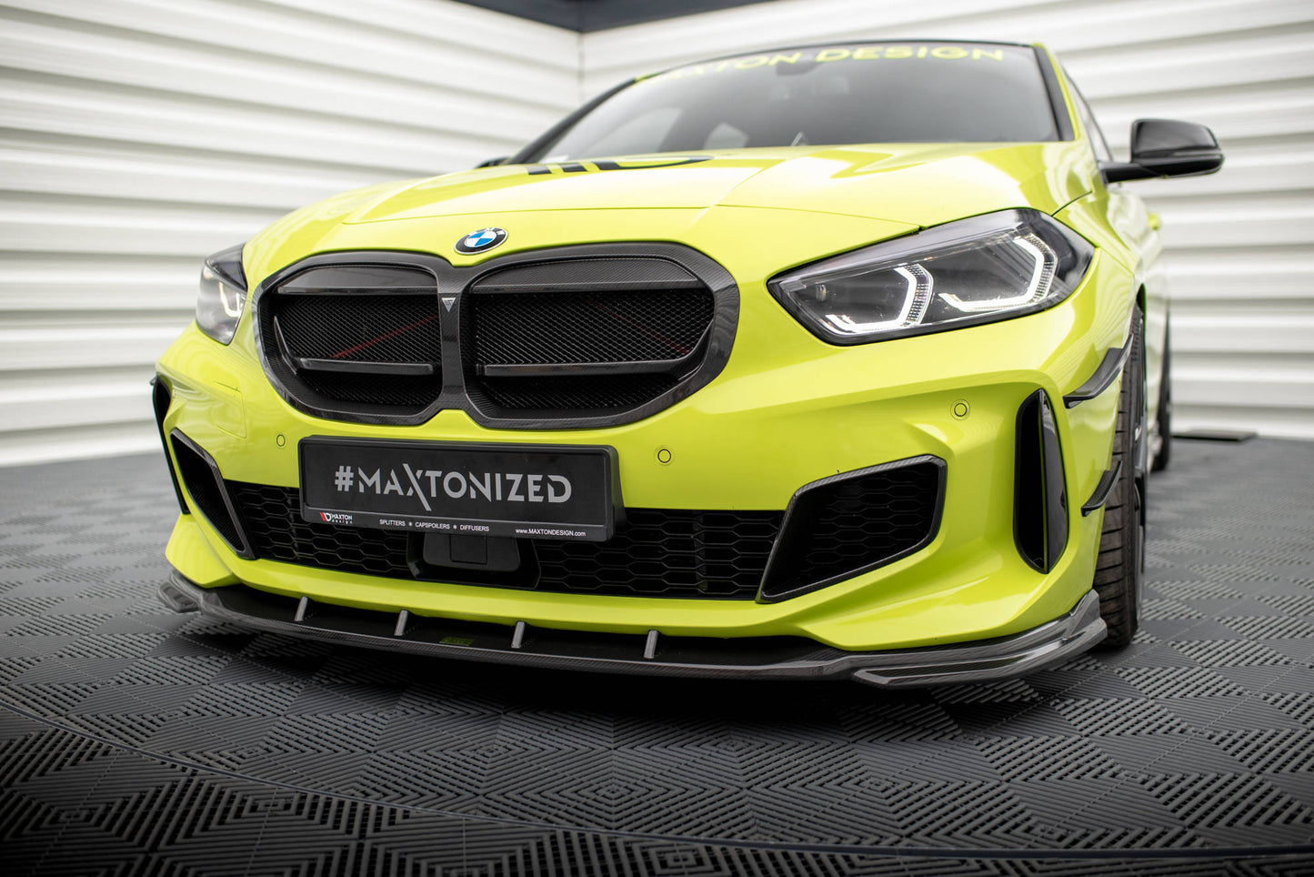 Prepreg carbon fiber front grill bmw 1 f40 m-pack/ m135i