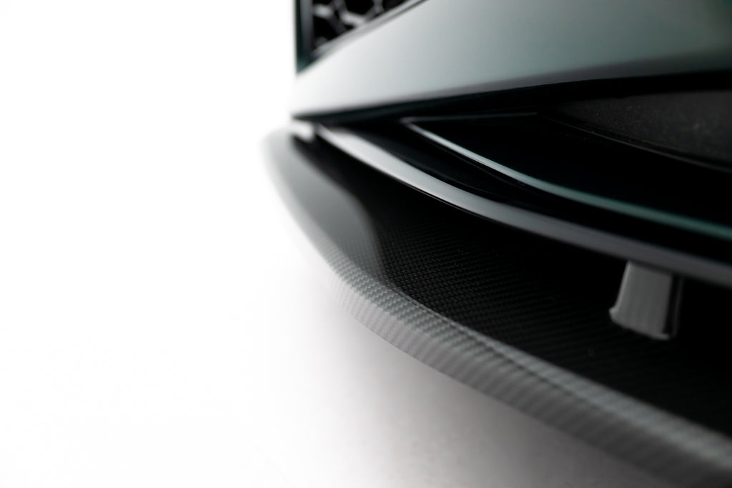 Prepreg carbon fiber front splitter audi rs7 c8