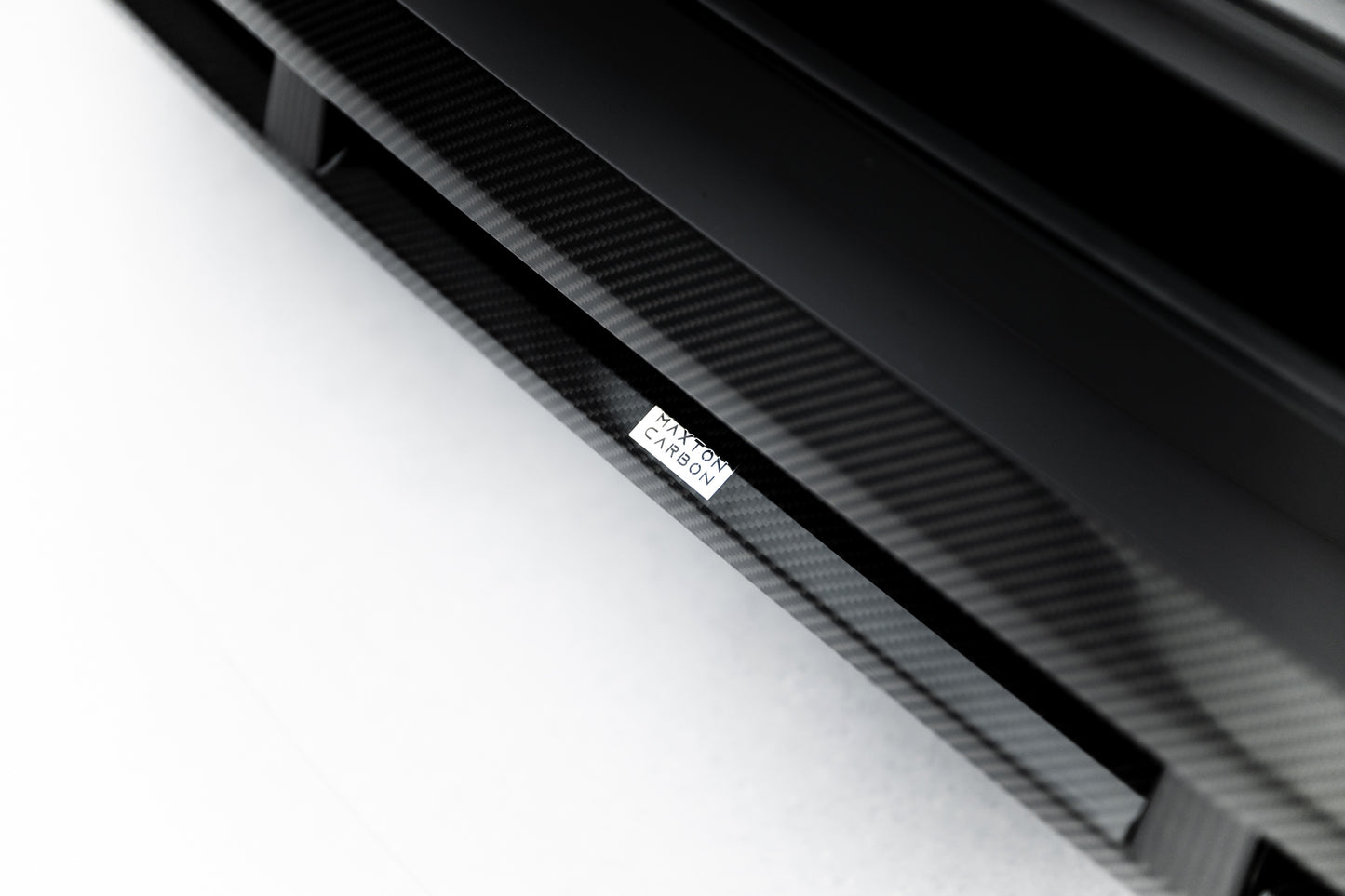 Prepreg carbon fiber front splitter audi sq8 / q8 s-line mk1 facelift