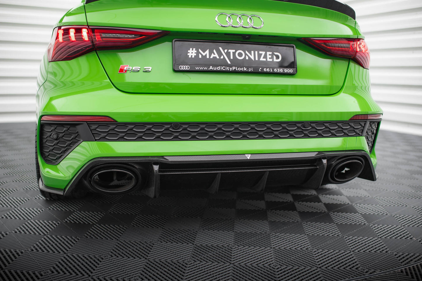 Prepreg carbon fiber rear diffuser audi rs3 8y