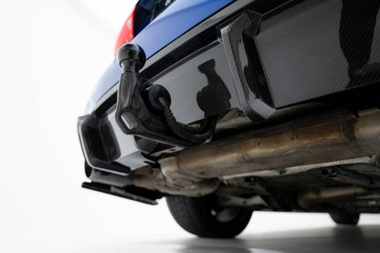 Prepreg carbon fiber rear diffuser audi rs6 c8  (version with towbar)