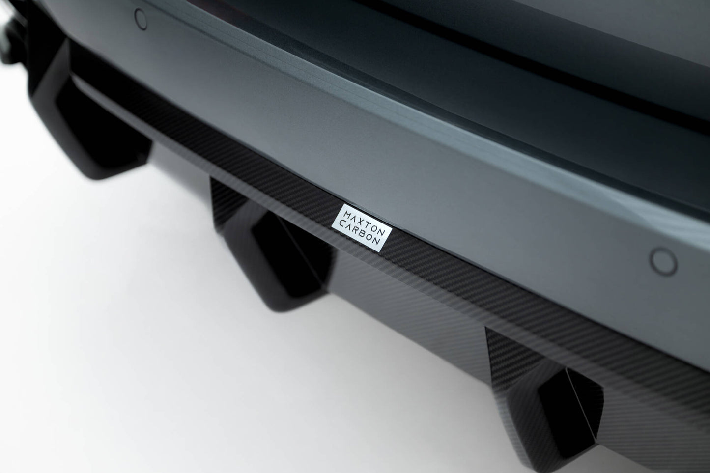 Prepreg carbon fiber rear diffuser audi rs6 c8 (version without towbar)