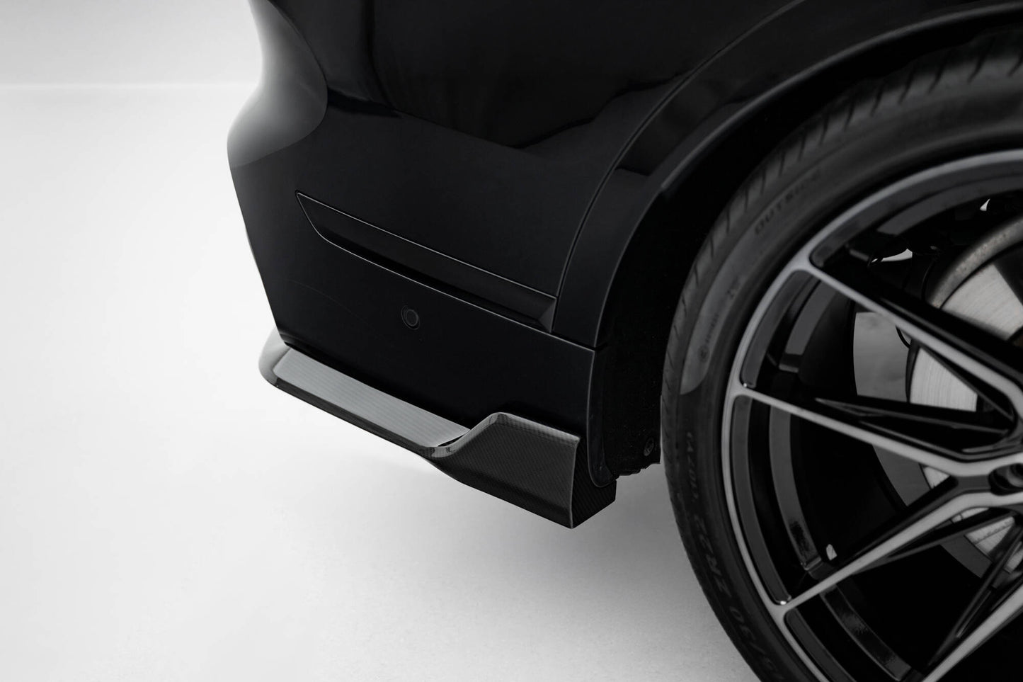 Prepreg carbon fiber rear diffuser bmw x7 m-pack g07 facelift