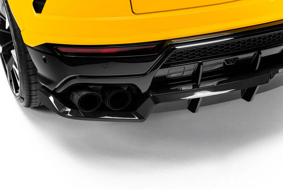 Prepreg carbon fiber rear splitter (with vertical bars) suitable for lamborghini urus mk 1