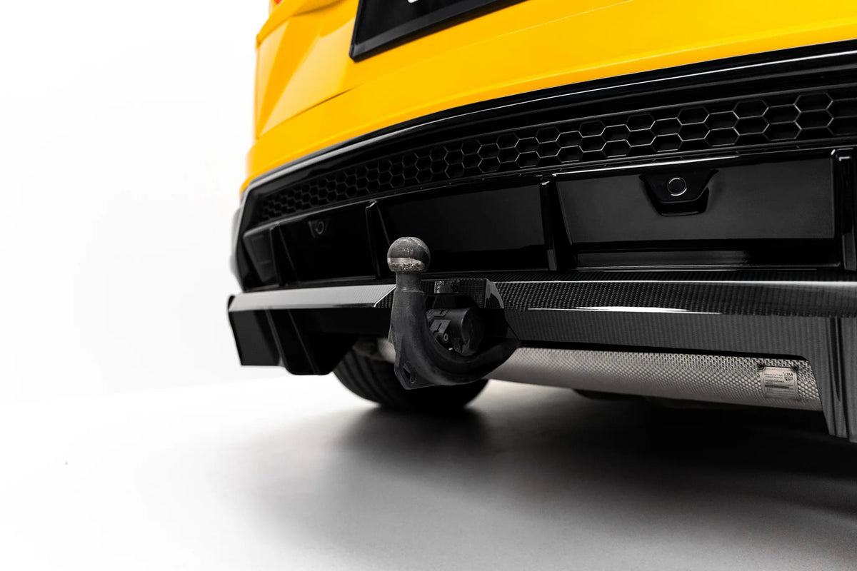 Prepreg carbon fiber rear splitter (with vertical bars) suitable for lamborghini urus mk 1