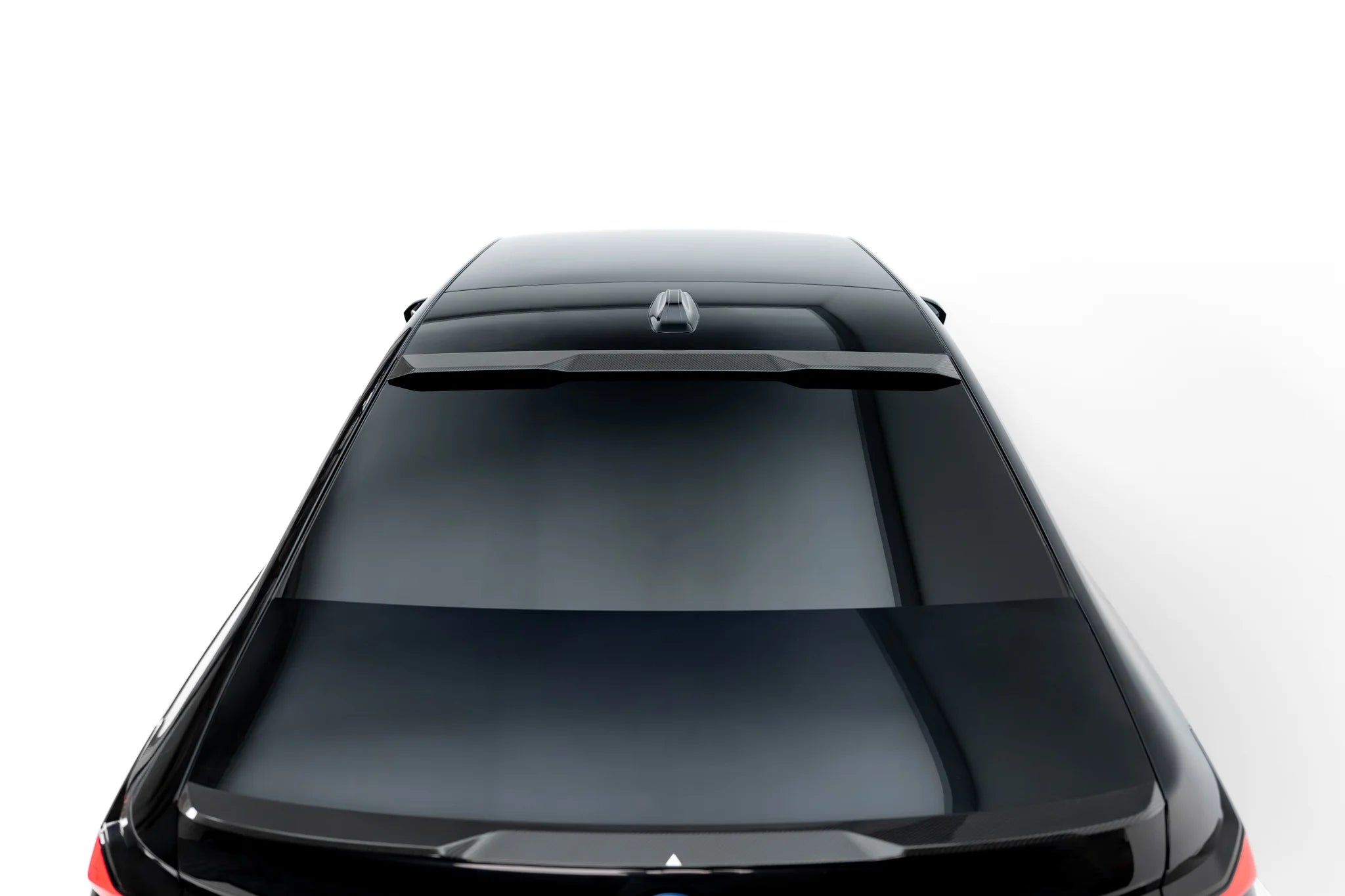 Prepreg carbon fiber rear window spoiler (upper) bmw 7 m-pack / m760e / i7 m-pack g70