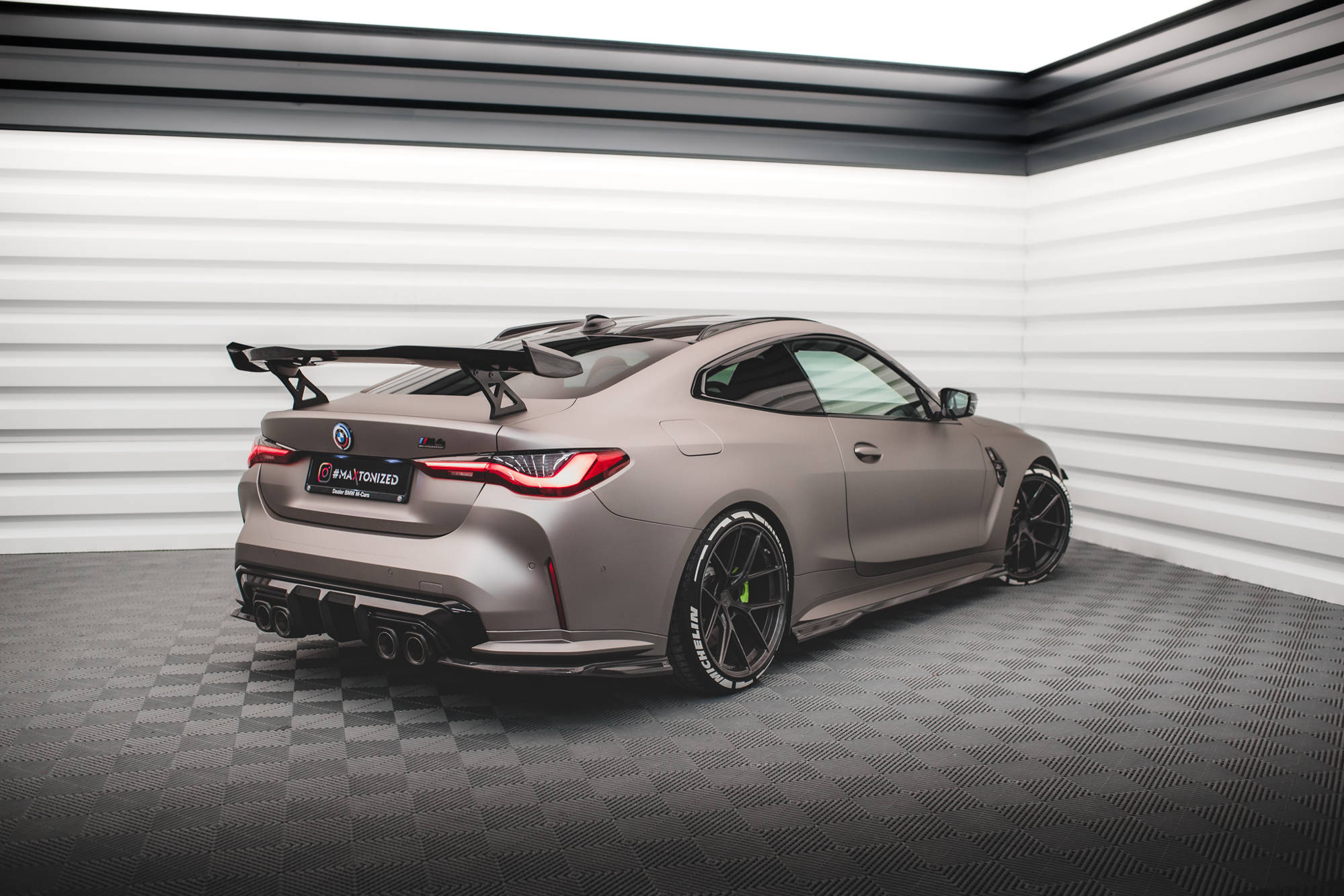 Prepreg carbon fiber roof rails bmw m4 g82