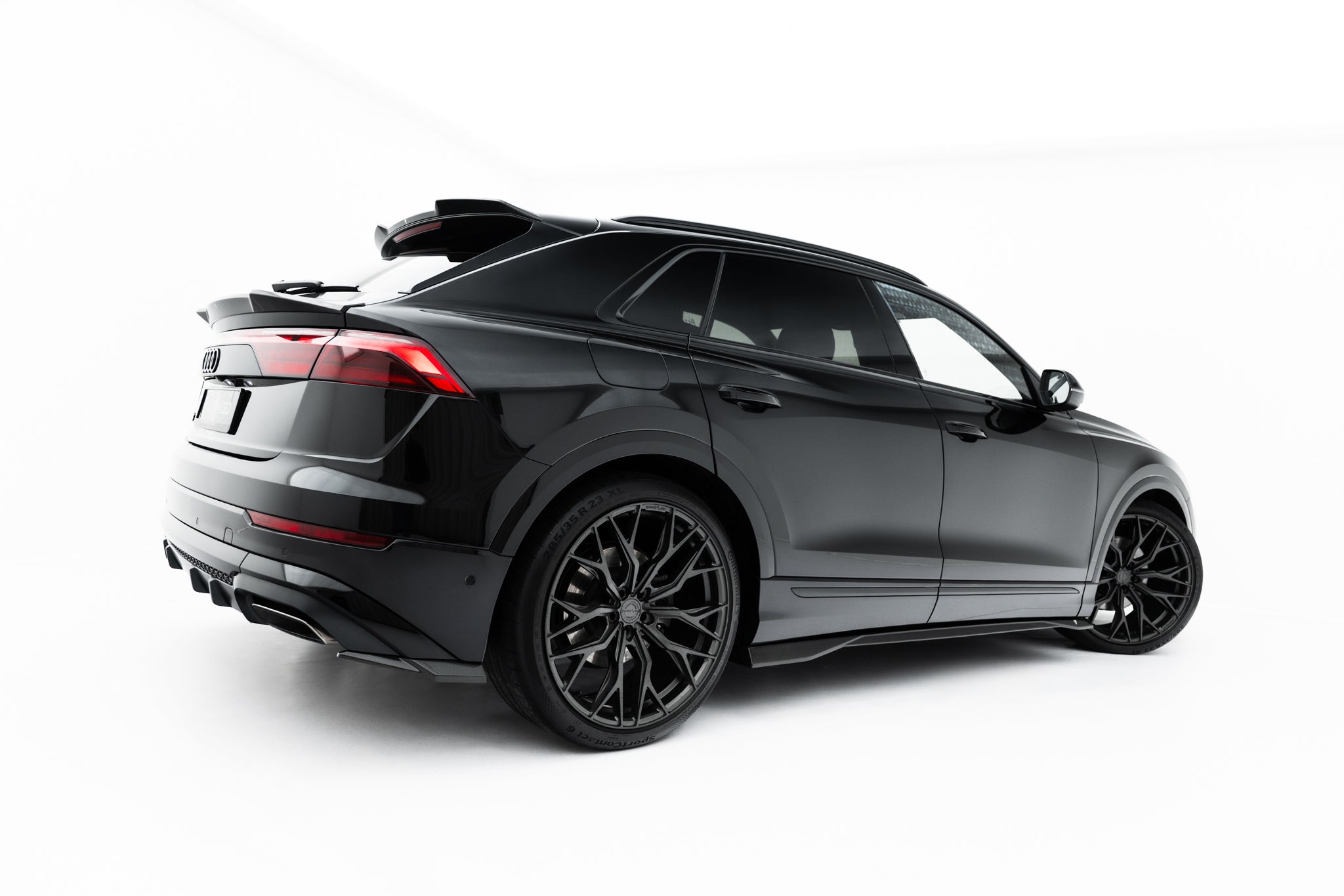 Prepreg carbon fiber side skirts audi sq8 / q8 s-line mk1 facelift
