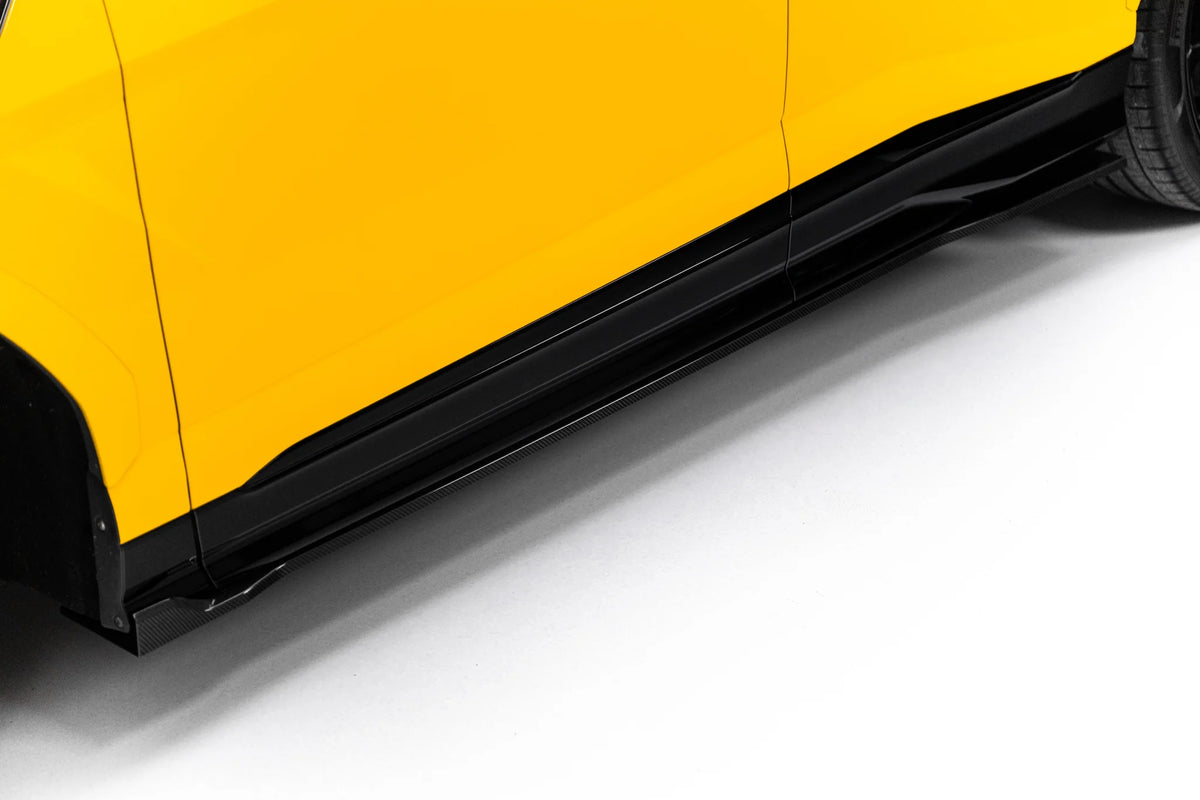 Prepreg carbon fiber side skirts suitable for lamborghini urus mk 1
