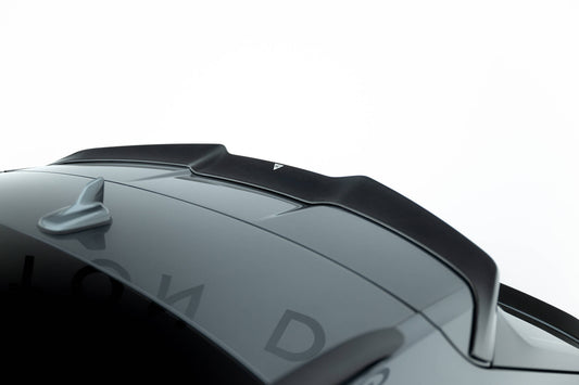 Prepreg carbon fiber tailgate spoiler (upper) audi rs6 c8