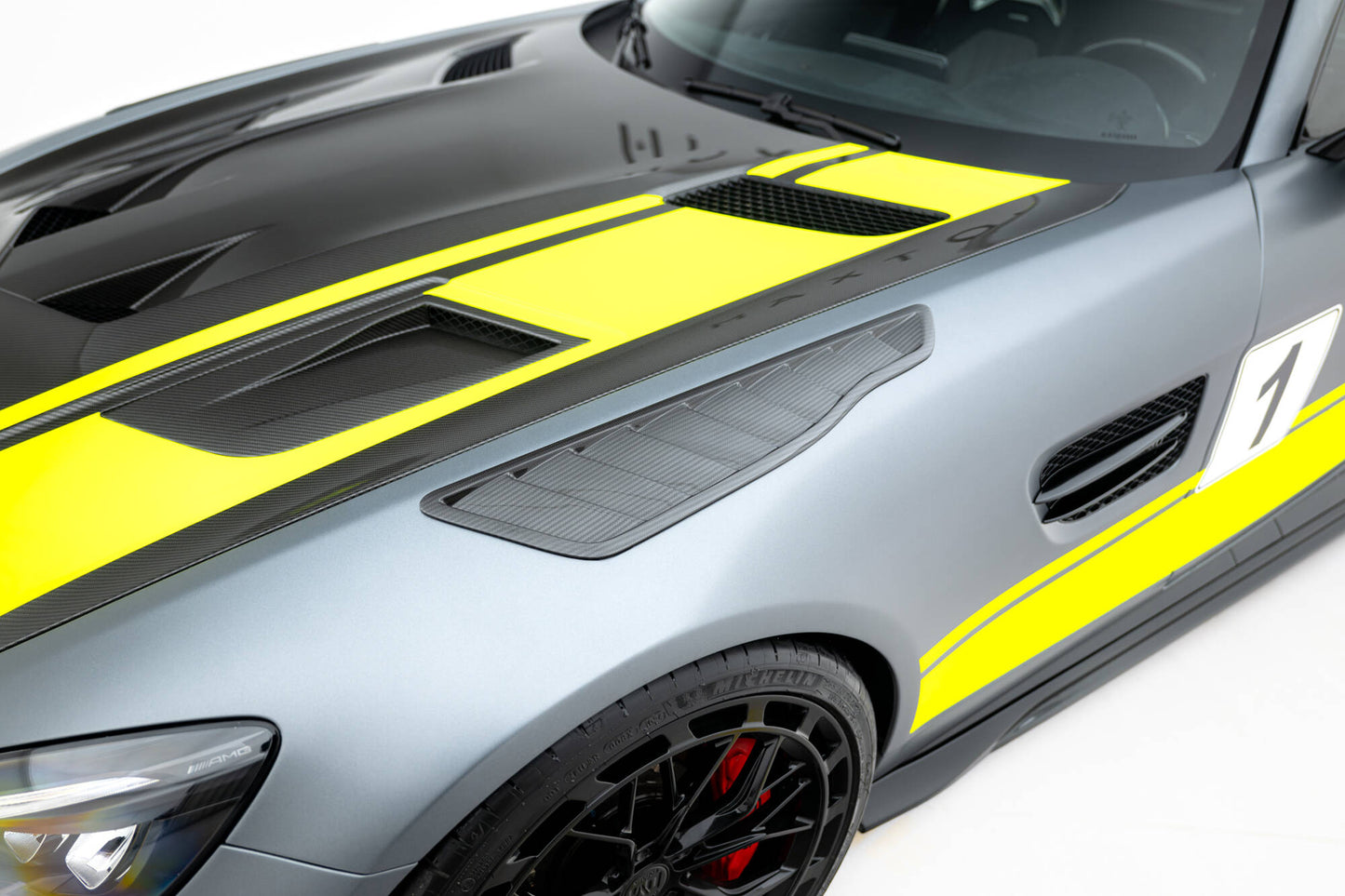 Prepreg carbon front fender side vents mercedes-amg gt c c190 facelift