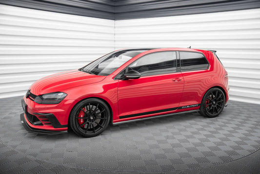 Kilpailun sivuhameet hajauttajat VW Golf VII GTI Clubsport