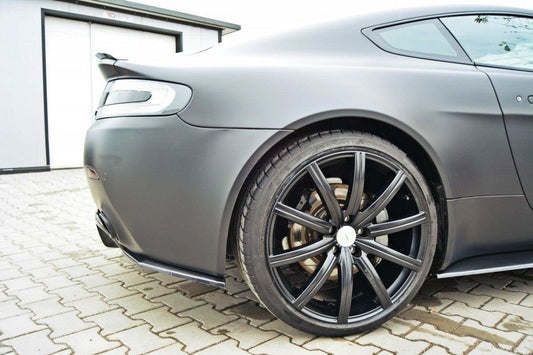 Rear side splitters aston martin v8 vantage