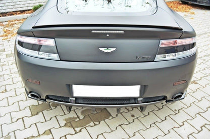 Bagsiden Splitters Aston Martin V8 Mitta