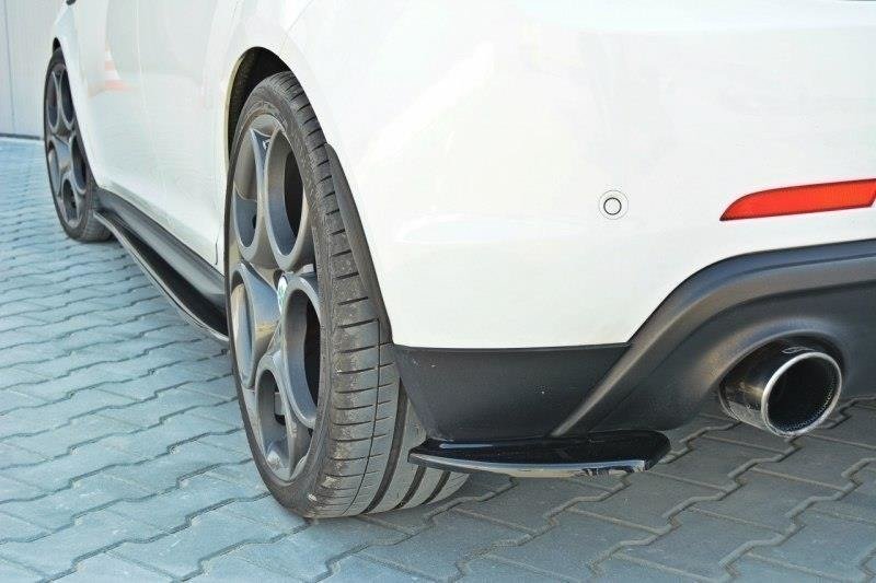 Rear side splitters alfa romeo giulietta zender