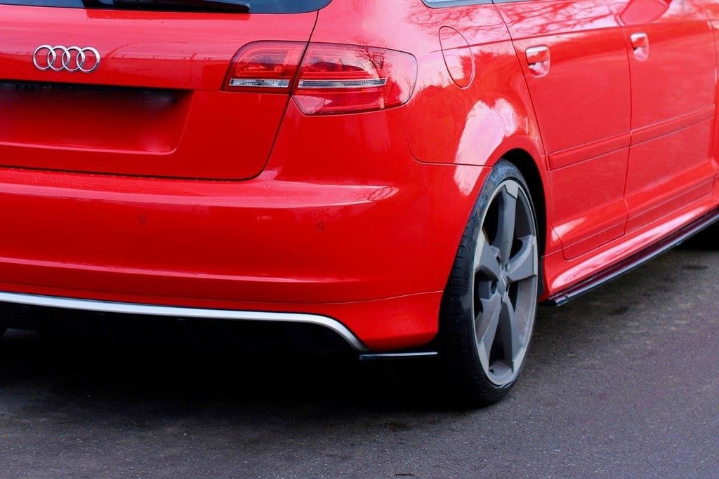 Bagsiden Splitters Audi Rs3 8p