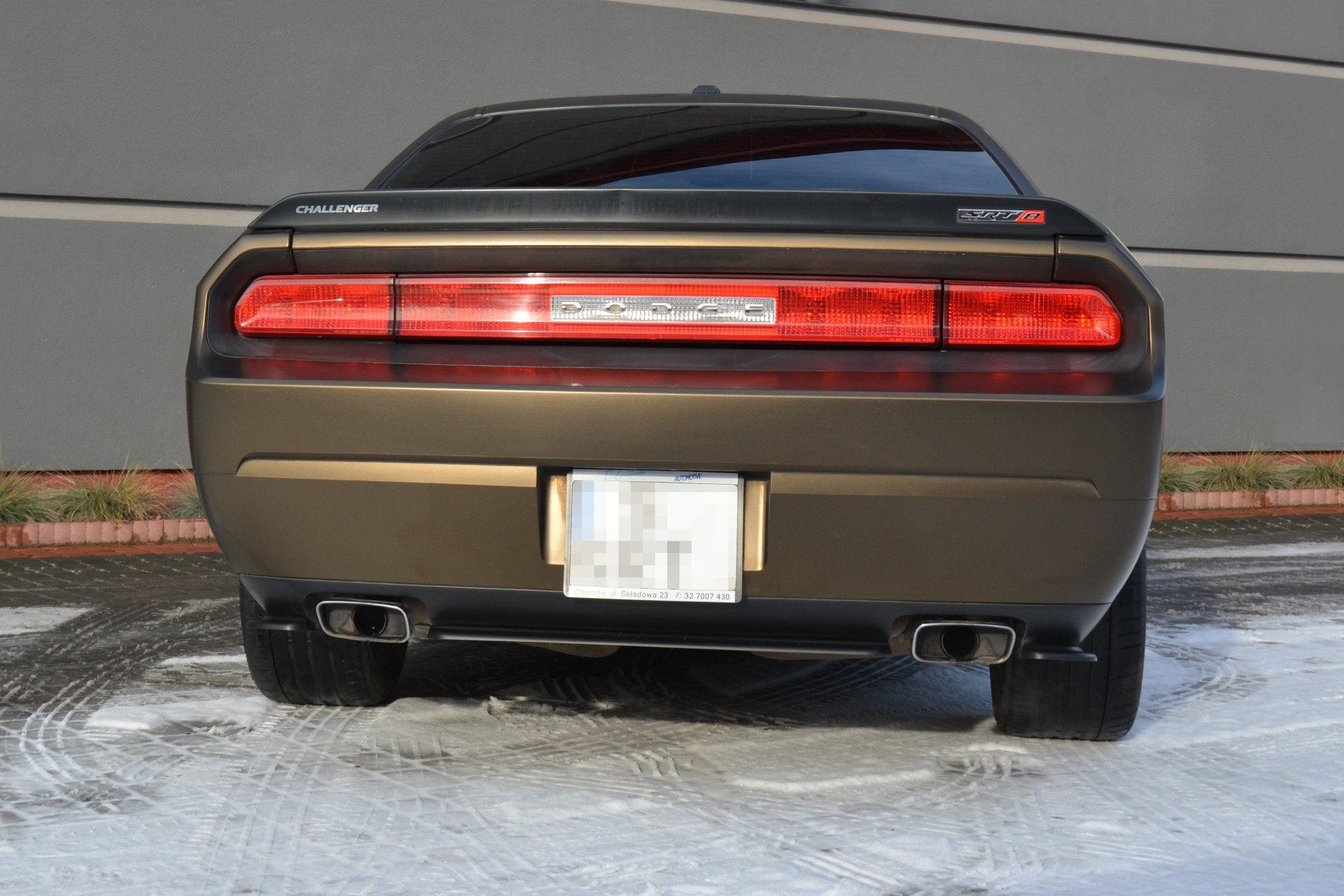 Rear side splitters dodge challenger mk3. phase-i srt8 coupe