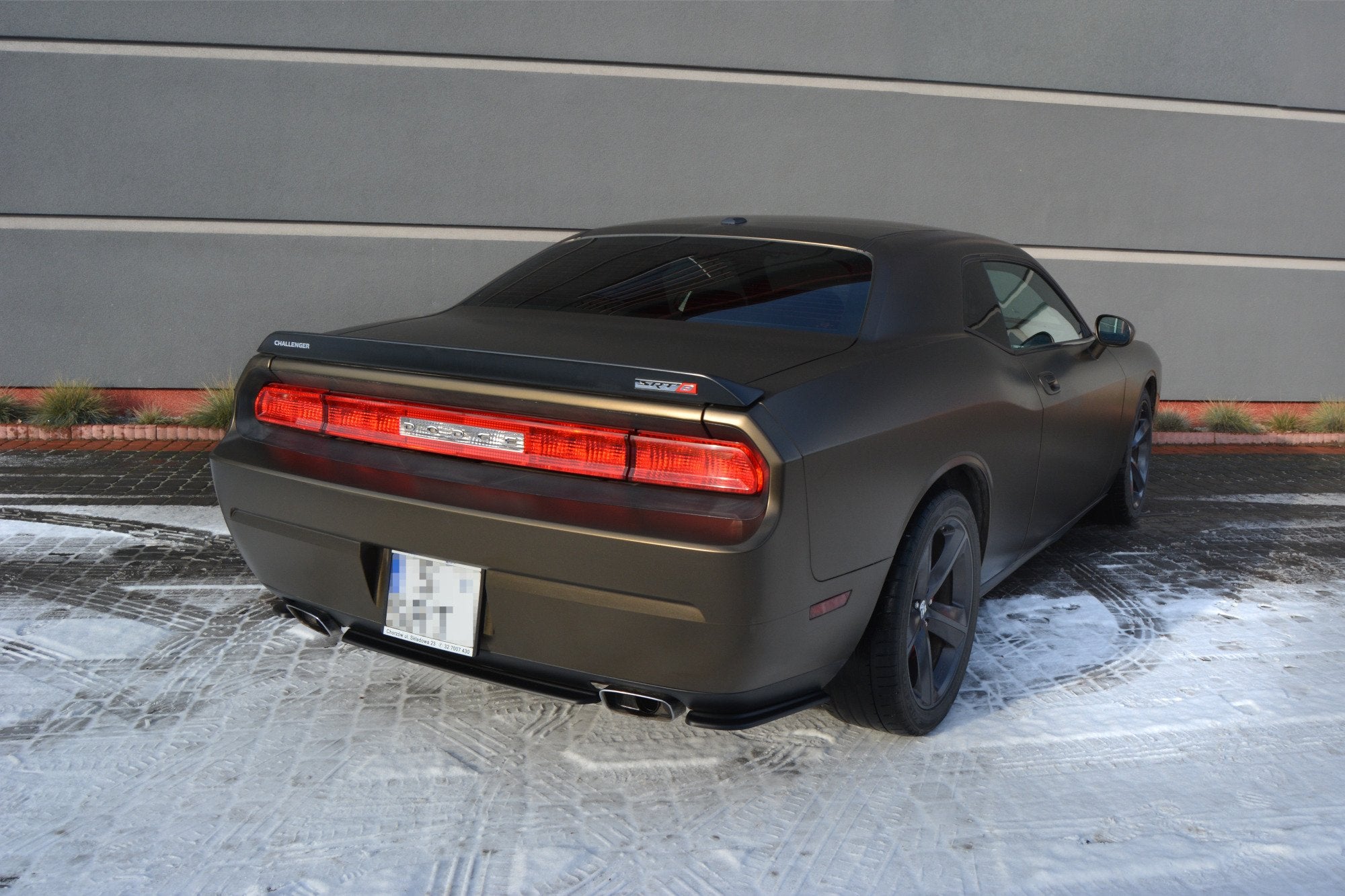 Rear side splitters dodge challenger mk3. phase-i srt8 coupe