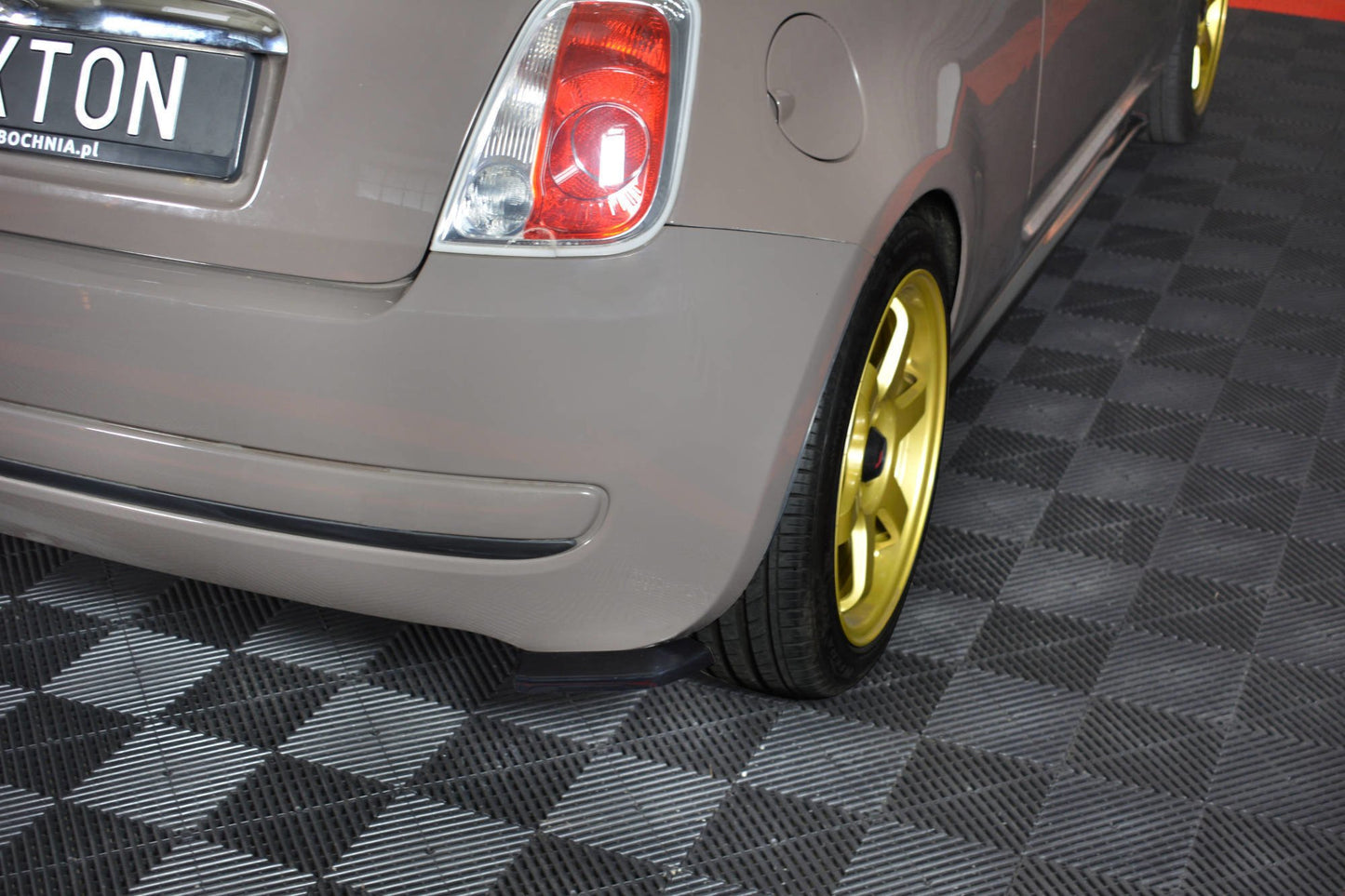 Rear side splitters fiat 500 hatchback preface