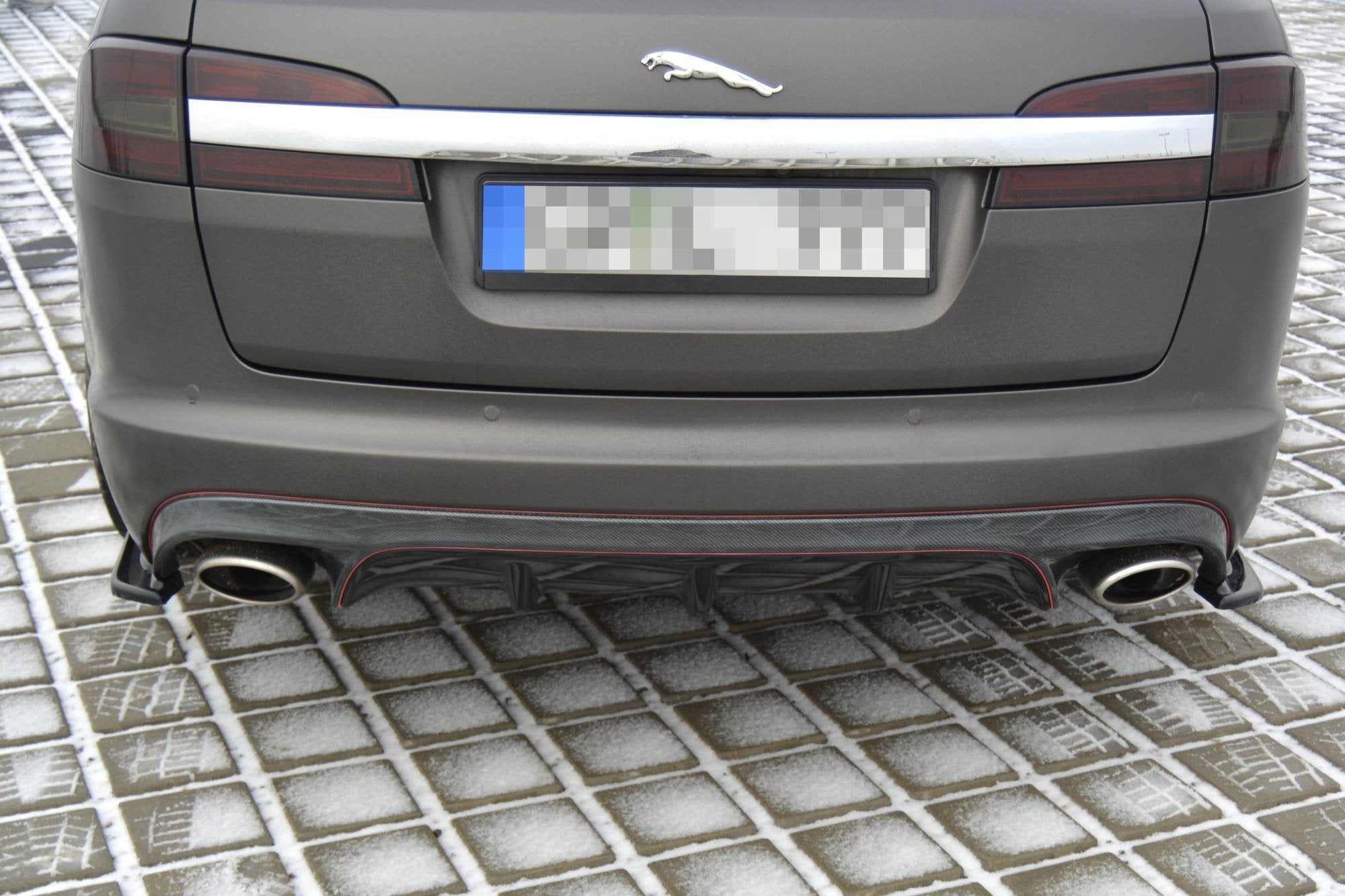Takapuolen jakajat Jaguar XF (x250) MK1 Sportbrake S-Pack