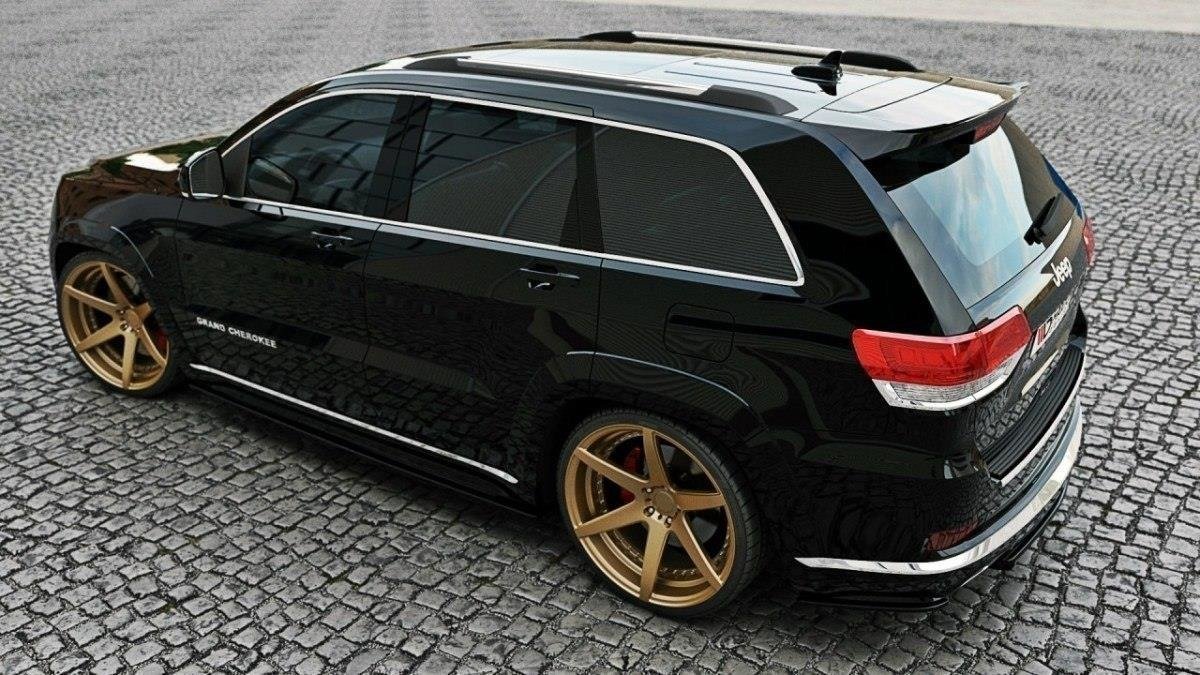 Bagsiden Splitters Jeep Grand Cherokee WK2 Summit (ansigtsløftning)
