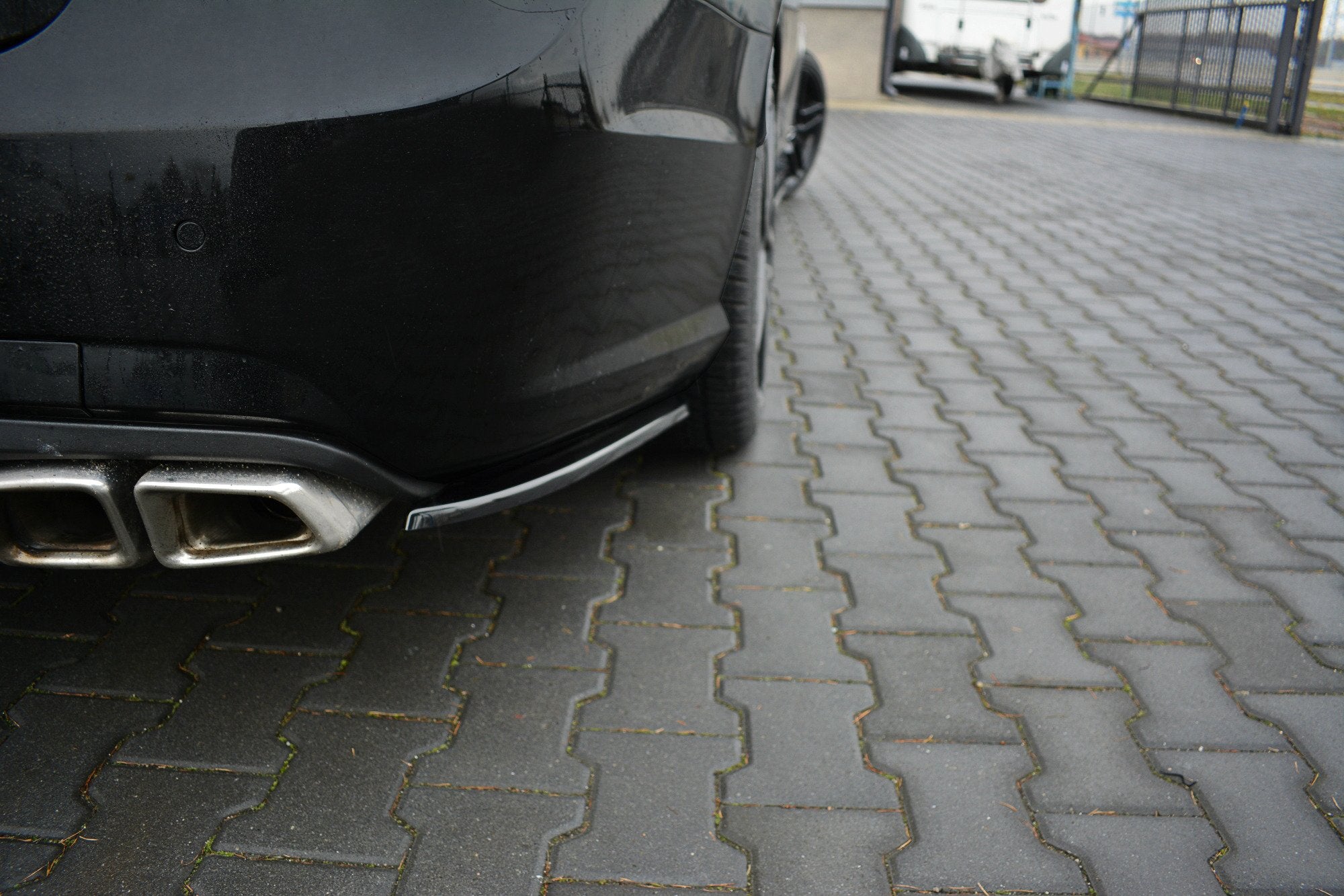 Rear side splitters mercedes-benz e63 amg w212
