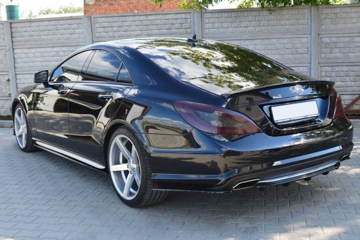 Takapuolen jakajat Mercedes CLS C218 AMG -viiva