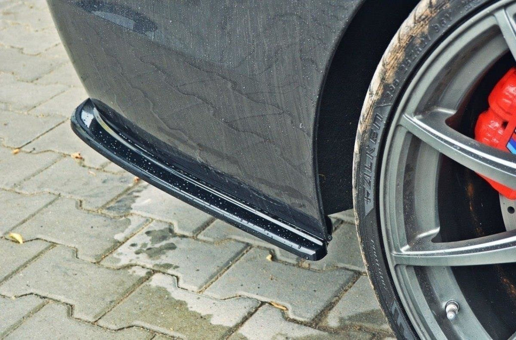 Bagsiden Splitters til BMW 5 F11 M-Pack (passer til to dobbelt udstødningsender)