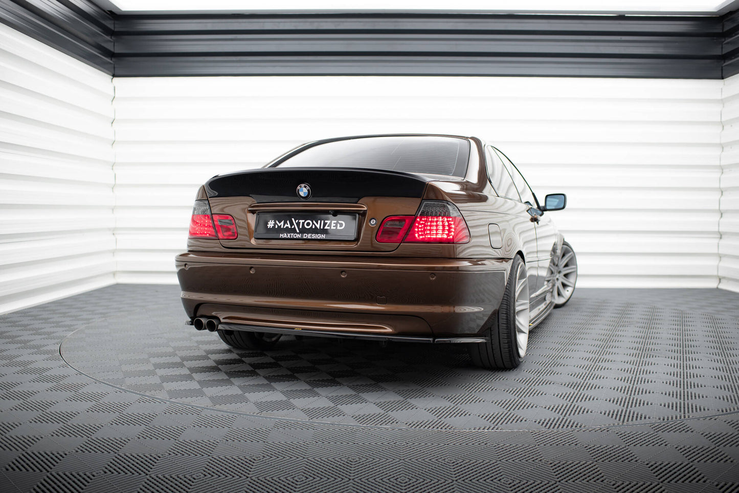 Rear spoiler / lid extension bmw 3 e46 coupe < m3 csl look > (for painting)