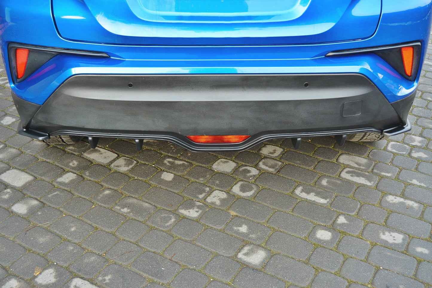 Rear valance toyota c-hr