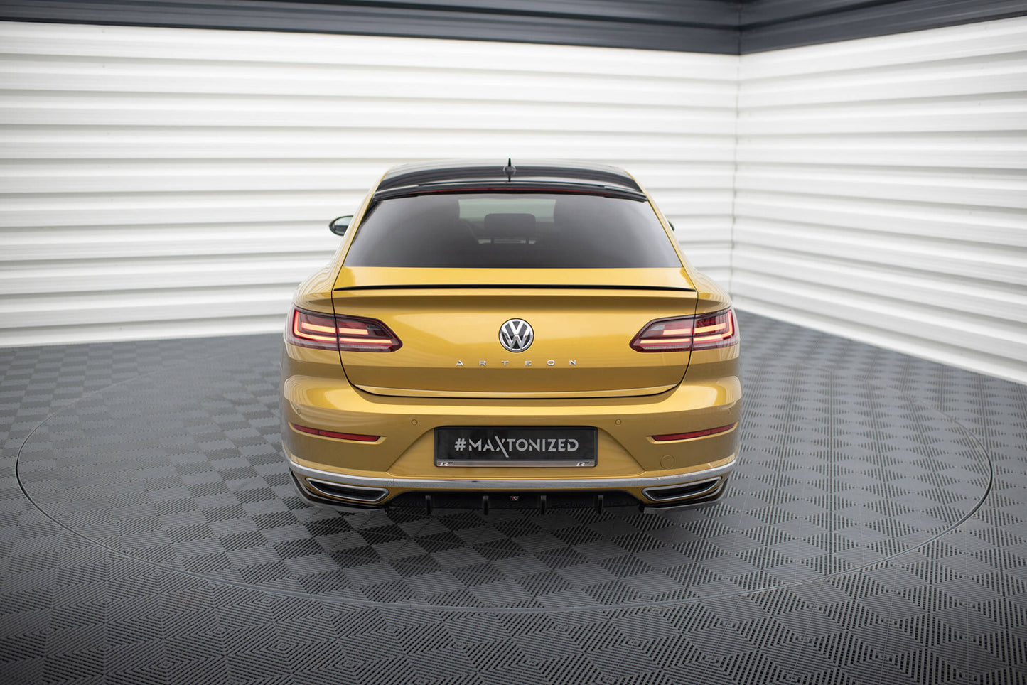 Takavalance Volkswagen Arteon R-linja