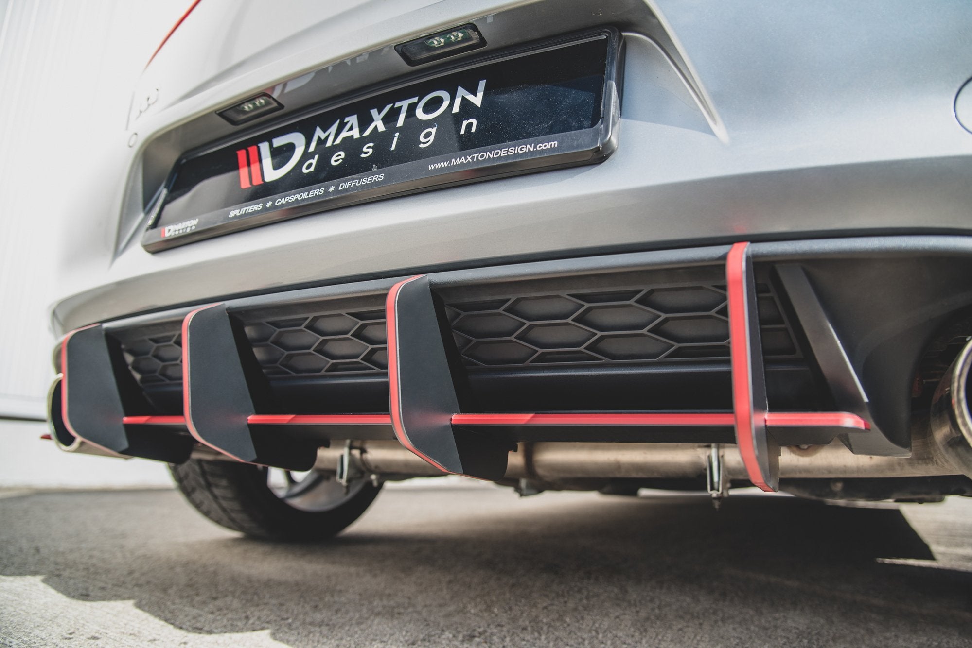 Racing durablity rear diffuser v.2 vw golf 7 gti