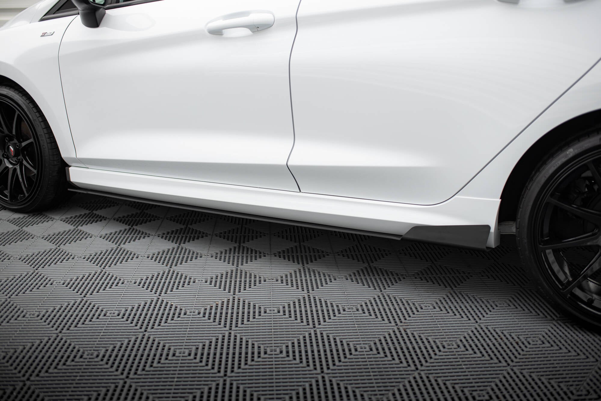 Kilpailun sivuhameet hajottimet v.1 Ford Fiesta MK8 PCS / ST-Line