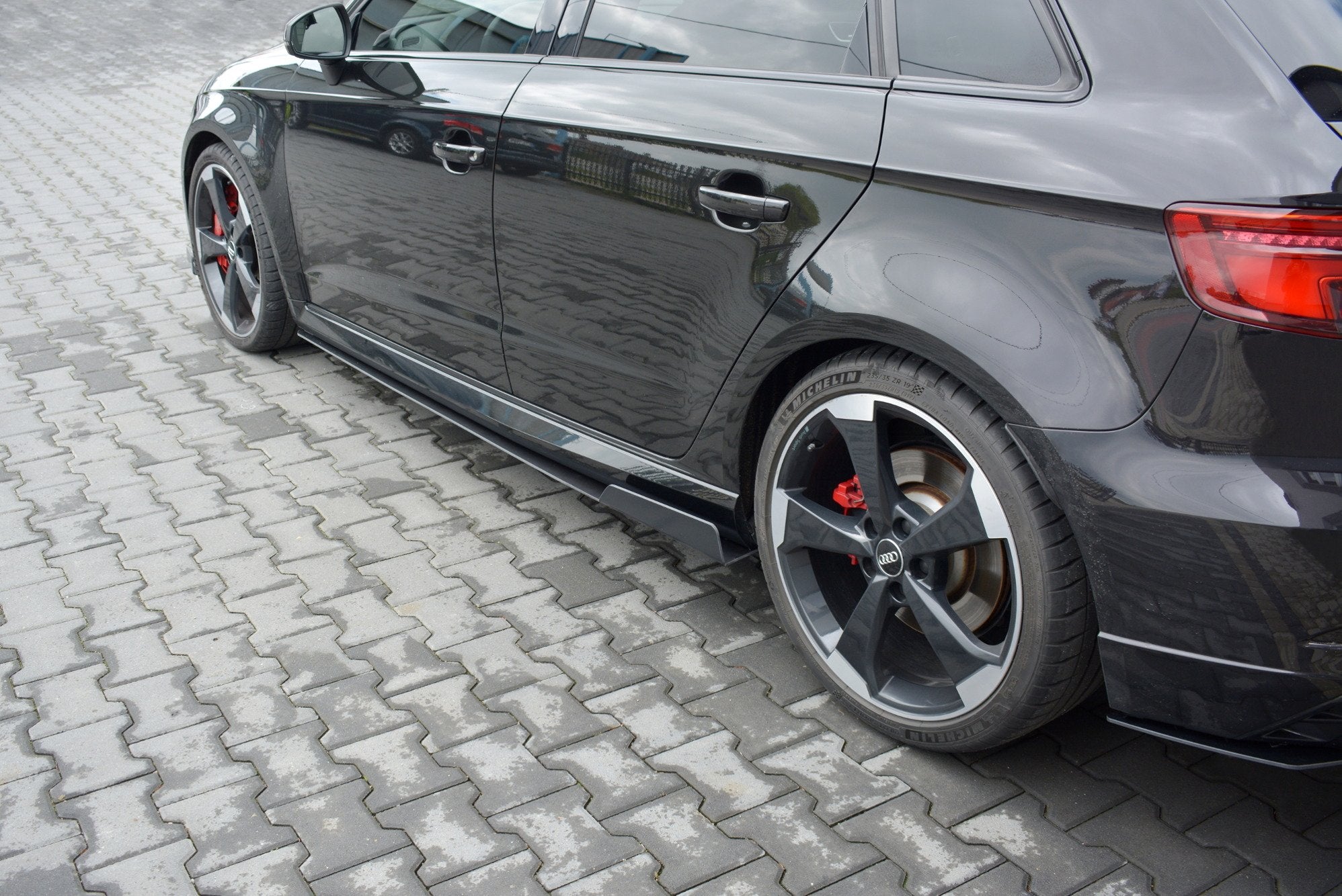 Racing side skirts diffusers v.2 audi audi rs3 8v fl sportback
