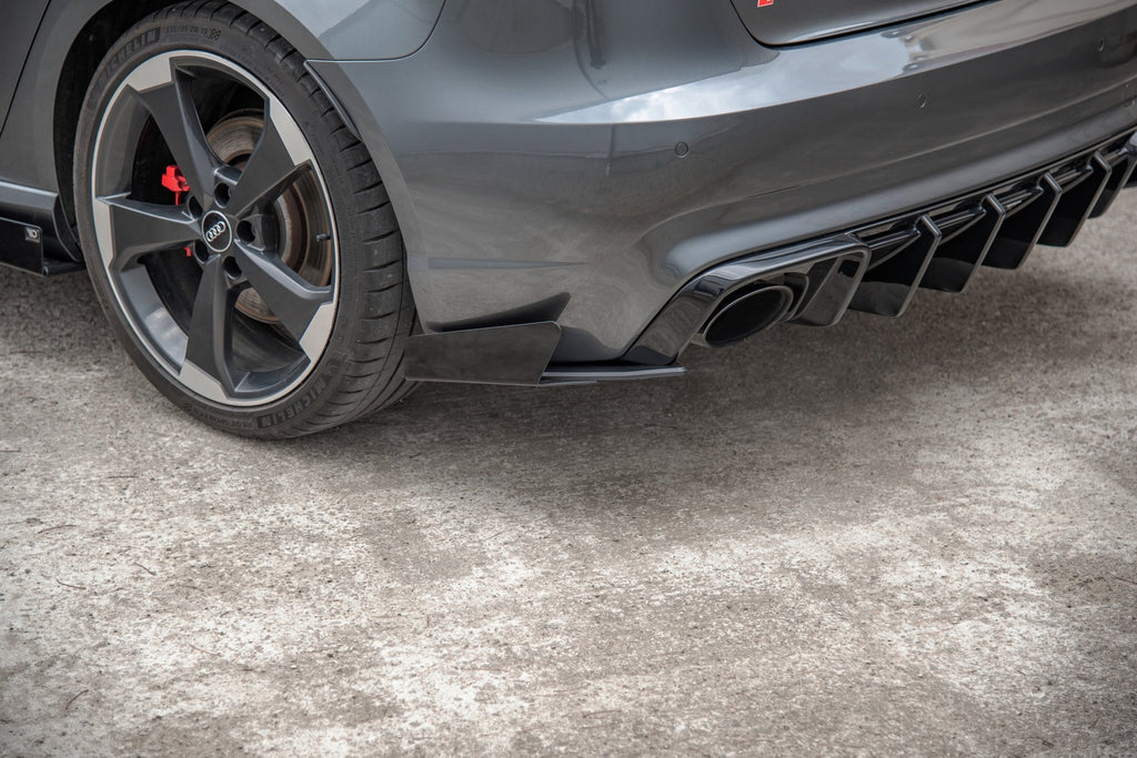 Bagsiden flapper Audi RS3 8V Sportback