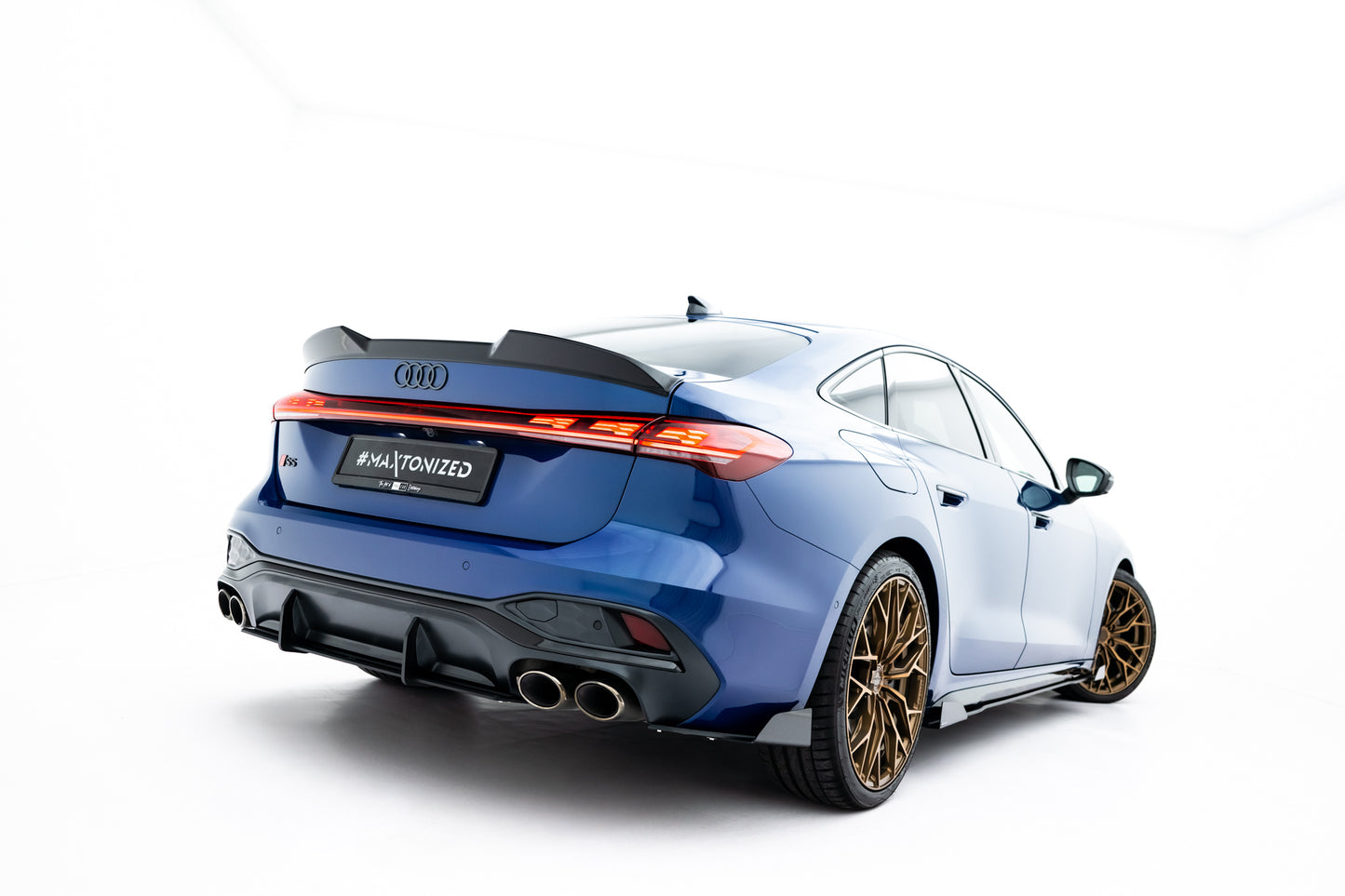 Rear side flaps audi s5 sedan / avant b10