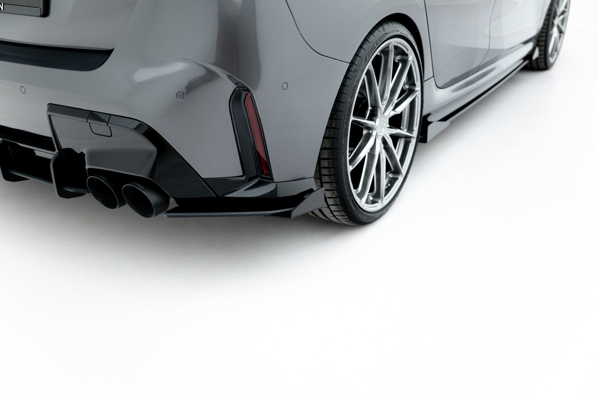 Rear side flaps v.1 bmw m135i f70