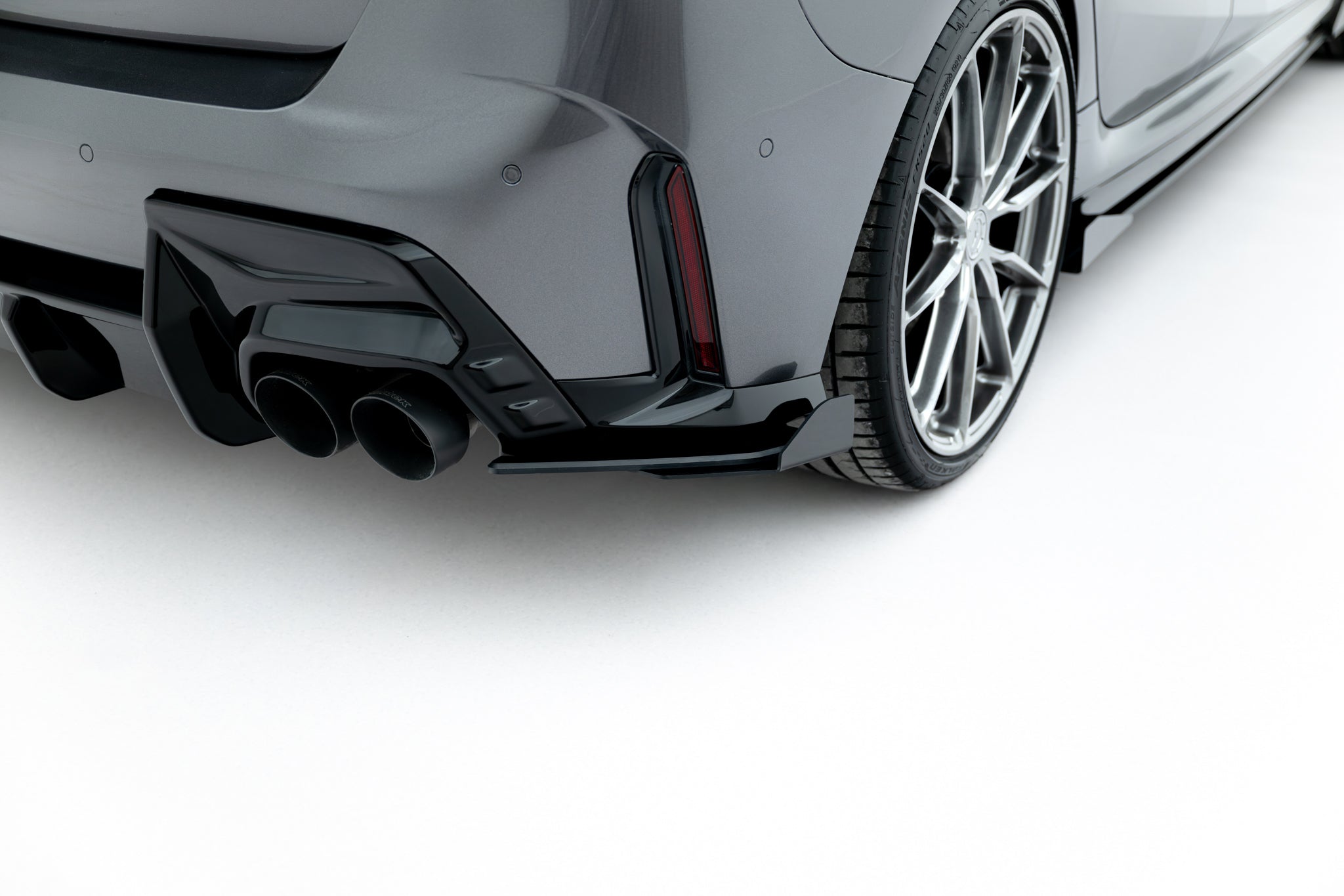 Rear side flaps v.2 bmw m135i f70