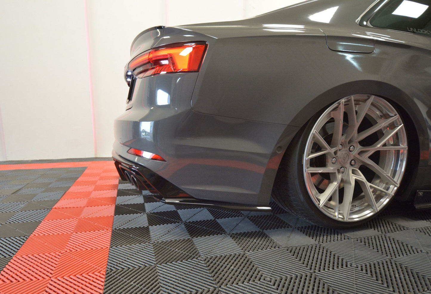 Rear side splitters audi s5 f5 coupe