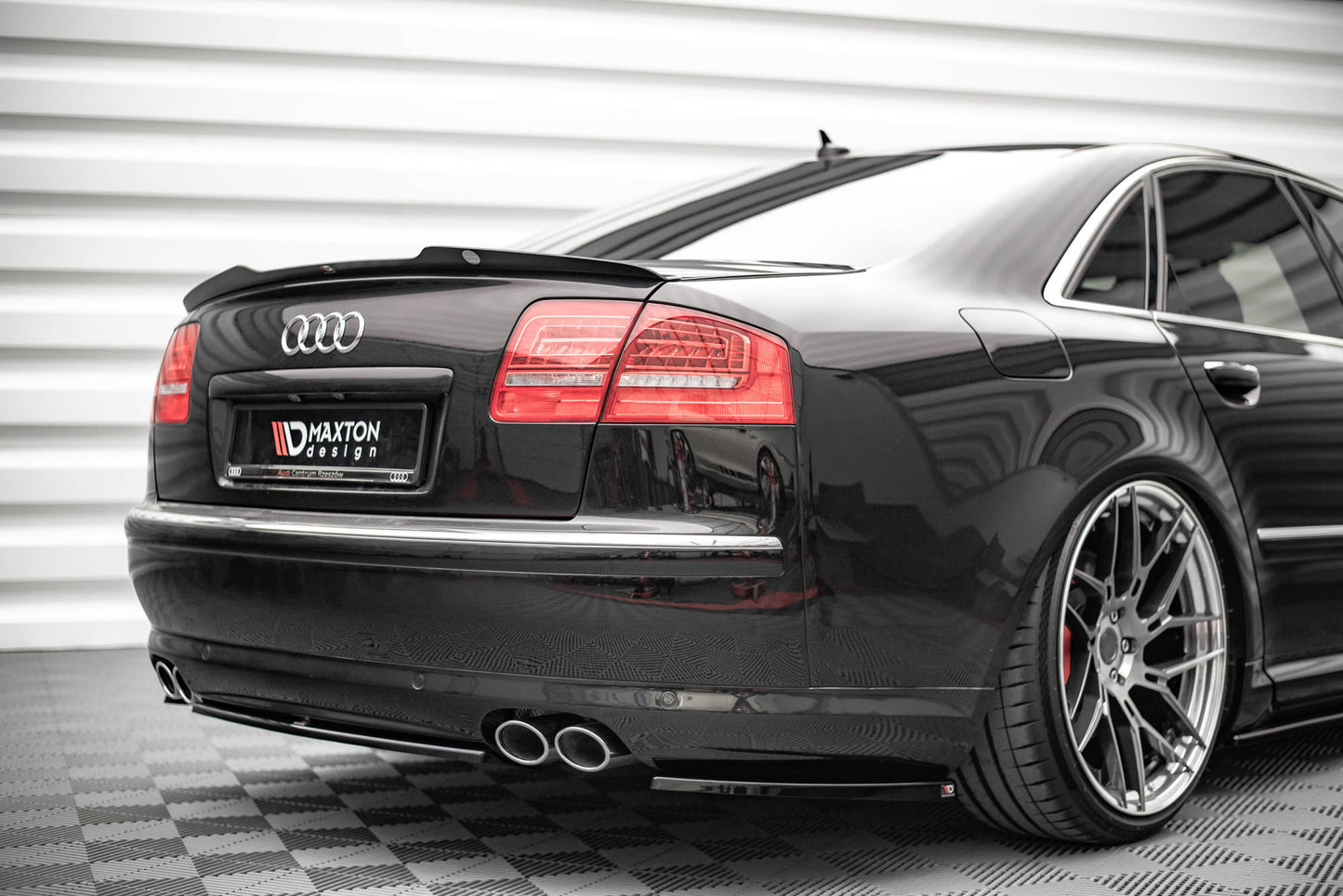 Bagsiden Splitters Audi S8 D3