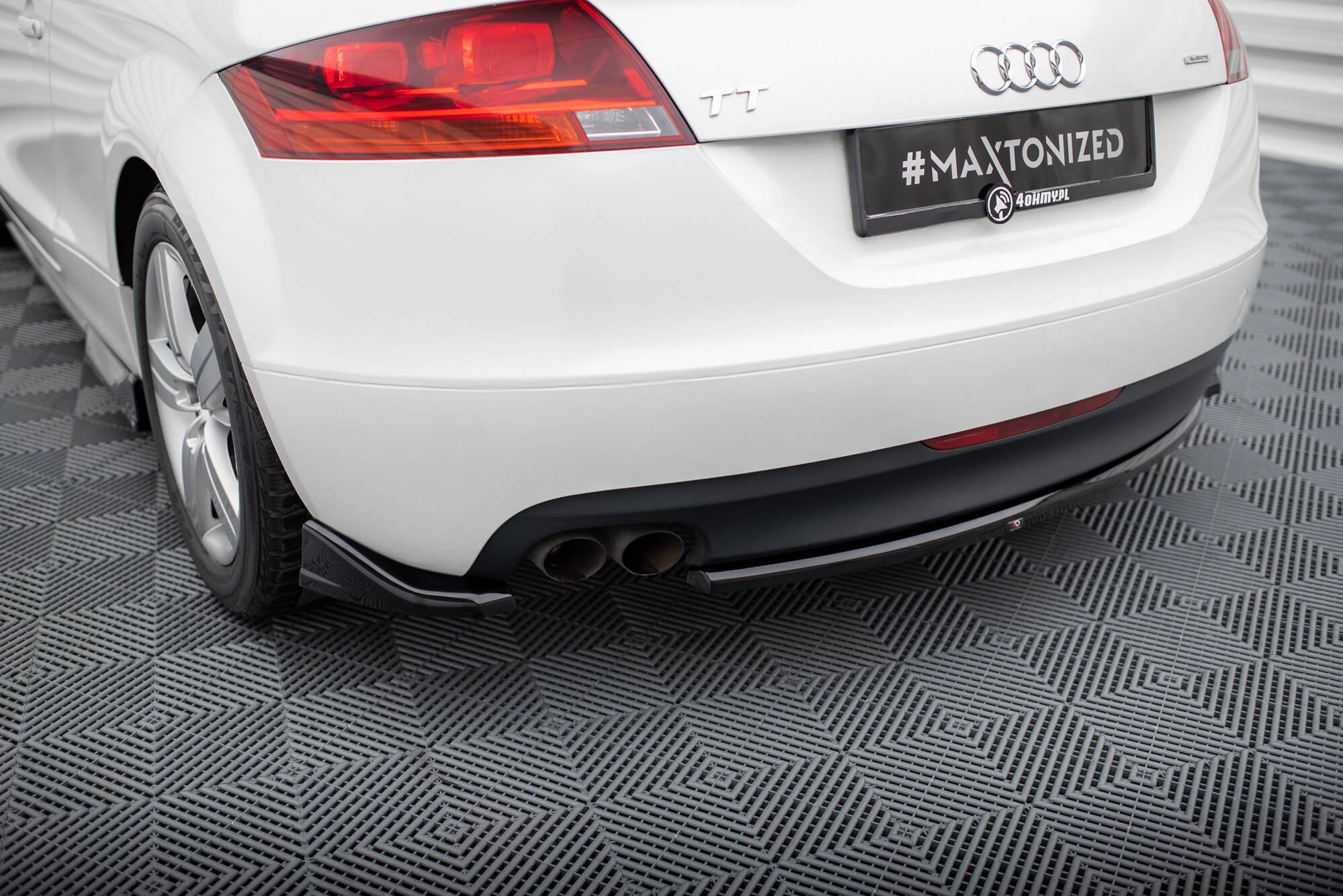 Rear side splitters audi tt 8j