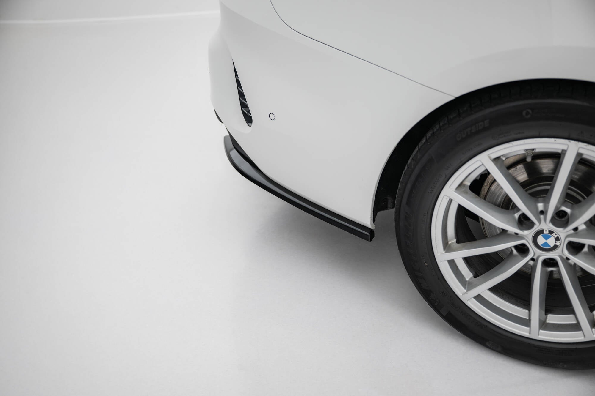 Rear side splitters bmw 4 coupe / cabrio g22 / g23