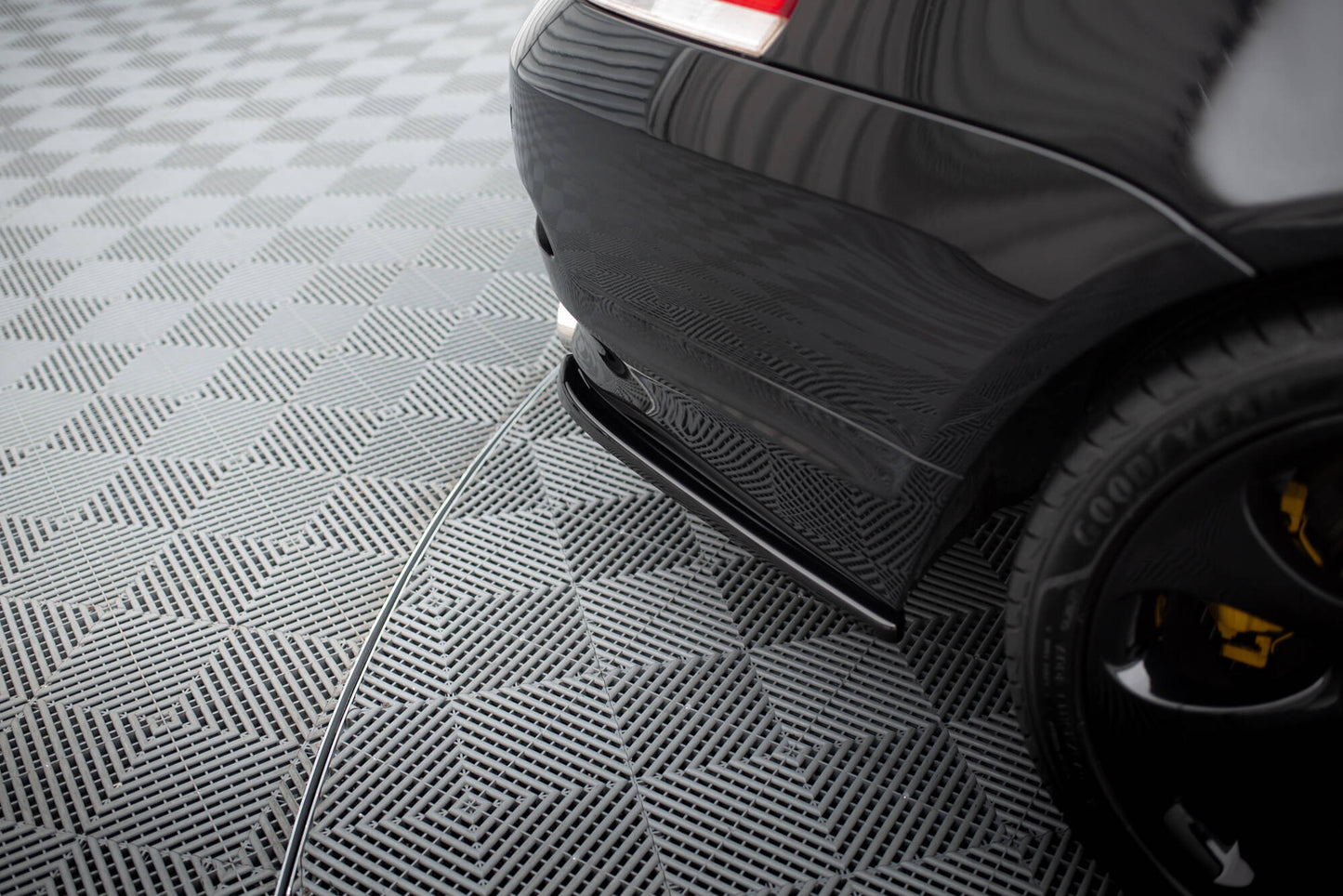 Rear Side Splitters BMW 6 Coupe E63 / Cabrio E64