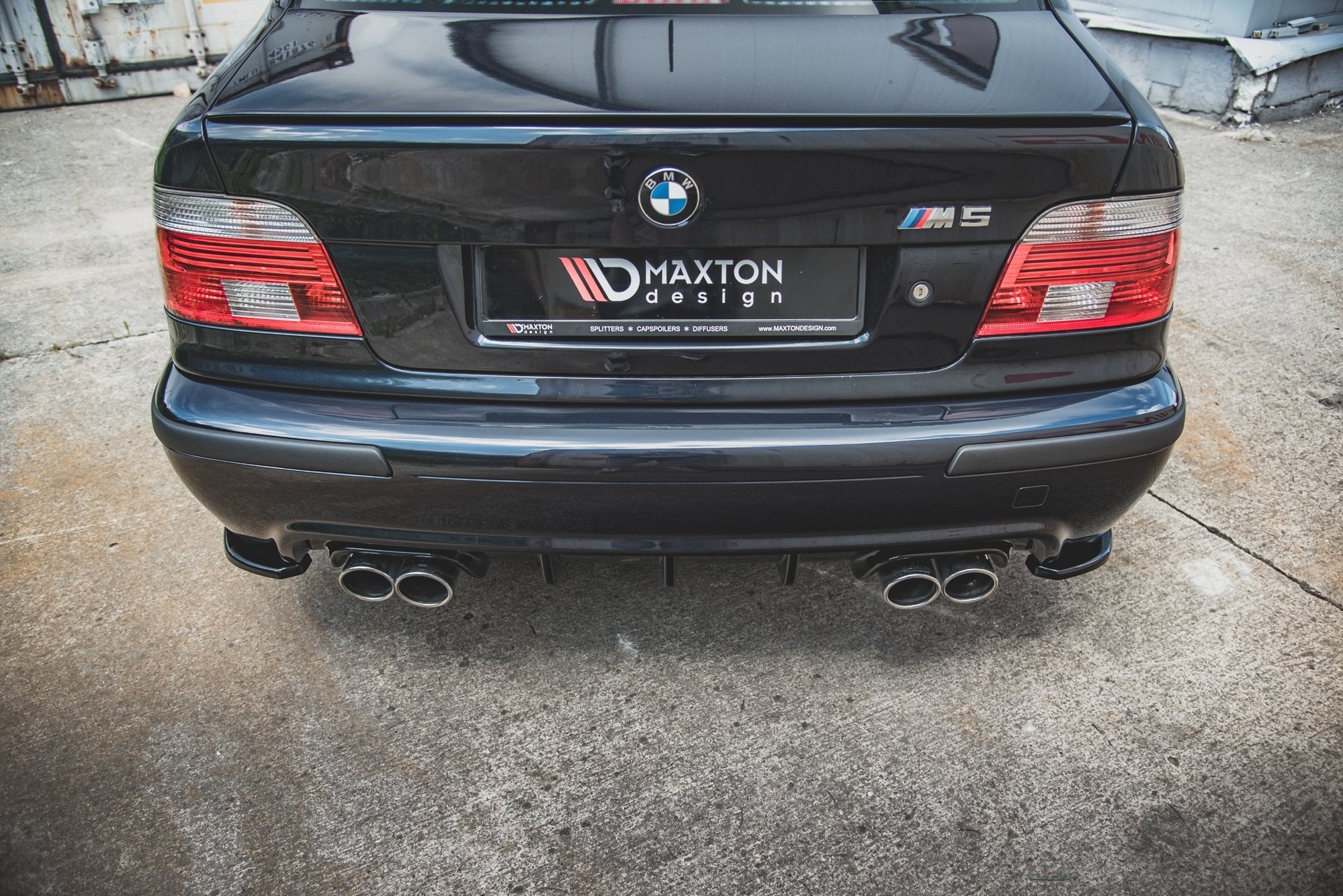 Rear Side Splitters BMW M5 / 5 M-Pack E39