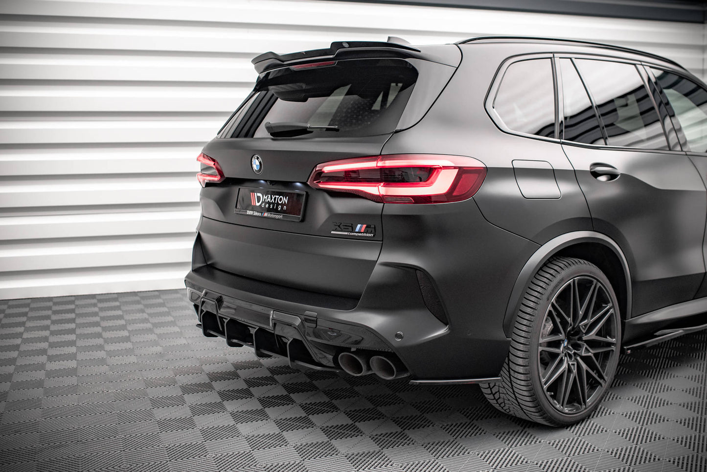 Rear side splitters bmw x5m f95