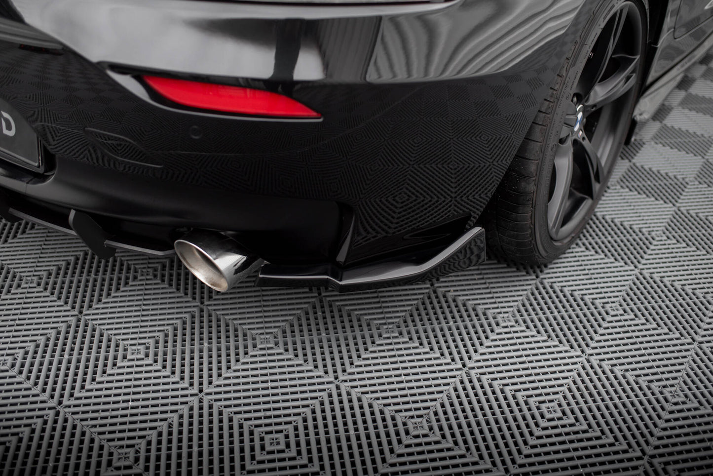Rear side splitters bmw z4 m-pack e89 facelift